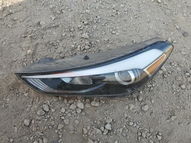 Photo 13 from auction – 2017 HYUNDAI TUCSON LIM with VIN KM8J3CA41HU388564