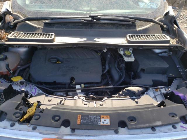 Photo 12 from auction – 2017 FORD ESCAPE SE with VIN 1FMCU0GD5HUC04206