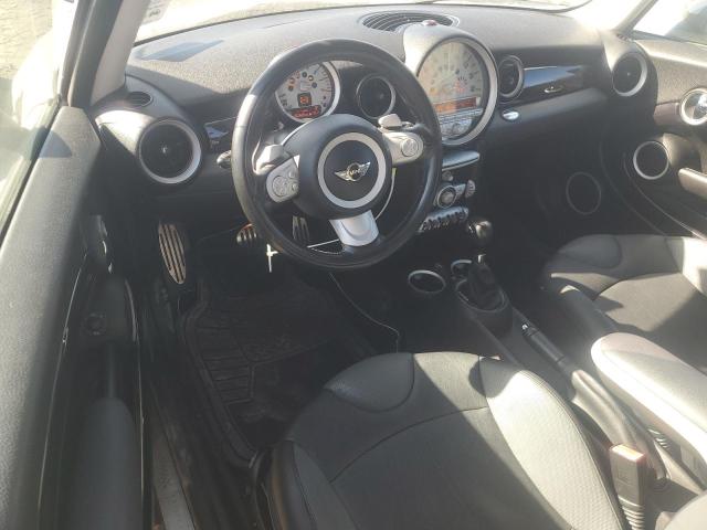 Photo 8 from auction – 2010 MINI COOPER S with VIN WMWMF7C59ATZ34493