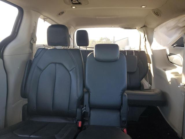 Photo 10 from auction – 2017 CHRYSLER PACIFICA T with VIN 2C4RC1BG3HR543021