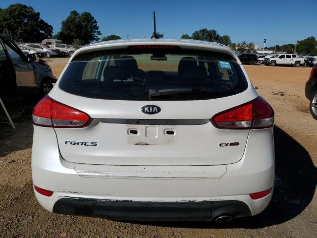 Foto 6 de la subasta – 2014 KIA FORTE EX con VIN KNAFX5A88E5163476