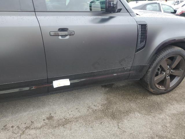 Photo 12 from auction – 2024 LAND ROVER DEFENDER 1 with VIN SALEWEEE4R2330773
