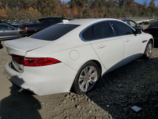 Photo 3 from auction – 2017 JAGUAR XF PREMIUM with VIN SAJBJ4BV2HCY38967