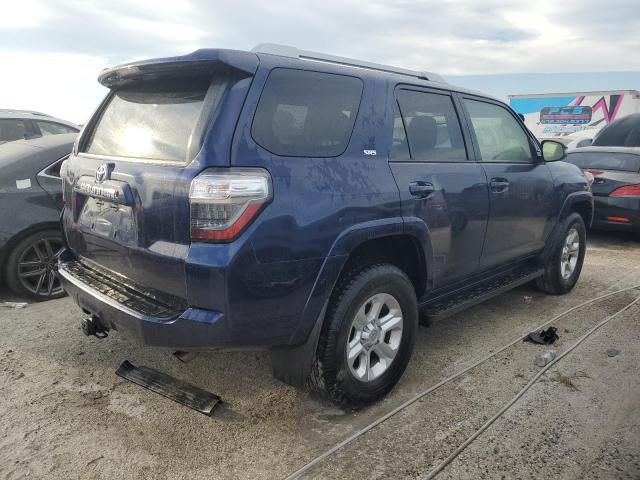 Photo 3 from auction – 2017 TOYOTA 4RUNNER SR with VIN JTEBU5JR0H5464990
