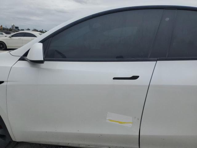Photo 12 from auction – 2020 TESLA MODEL Y with VIN 5YJYGDEF1LF037468