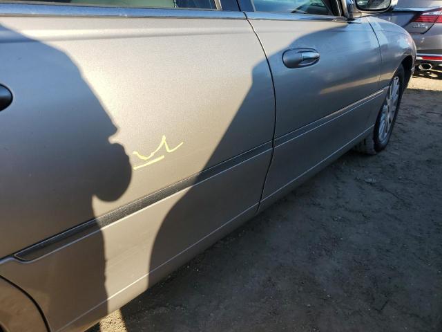 Photo 12 from auction – 2003 LINCOLN TOWN CAR E with VIN 1LNHM81W93Y645501