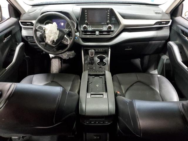 Photo 8 from auction – 2022 TOYOTA HIGHLANDER with VIN 5TDGZRBH4NS231919