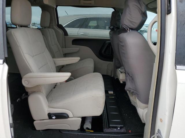 Photo 10 from auction – 2011 CHRYSLER TOWN & COU with VIN 2A4RR5DG8BR688303