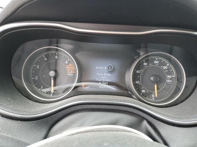 Photo 9 from auction – 2019 JEEP CHEROKEE L with VIN 1C4PJLDB1KD423173