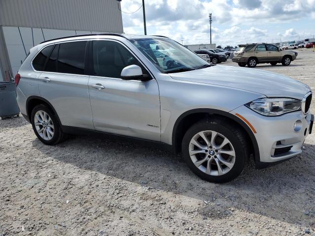 Photo 4 from auction – 2016 BMW X5 XDRIVE3 with VIN 5UXKR0C51G0P29851