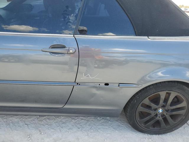 Photo 12 from auction – 2001 BMW 330 CI with VIN WBABS53401JU87708