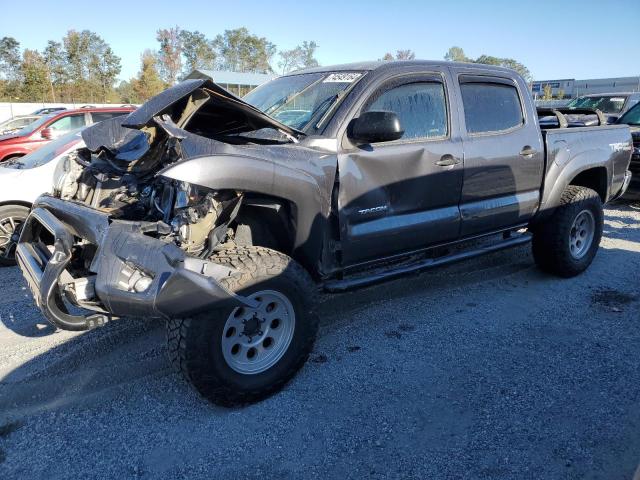 TOYOTA TACOMA DOU 2014 with VIN 5TFLU4ENXEX096828 - Photo from auction