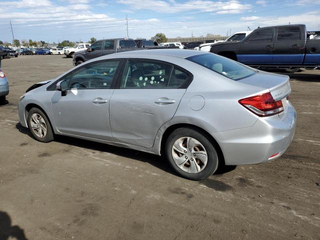 Photo 2 from auction – 2015 HONDA CIVIC LX with VIN 19XFB2F5XFE252342