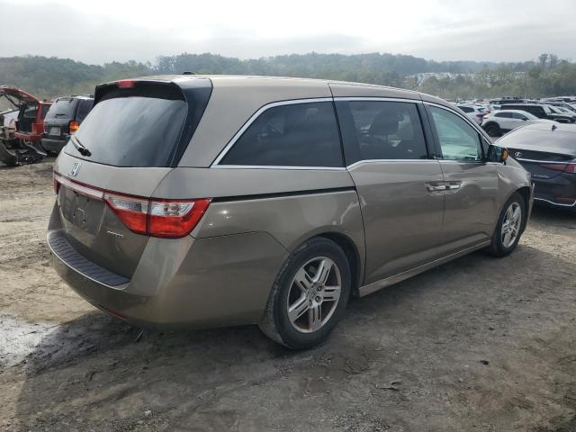 Photo 3 from auction – 2011 HONDA ODYSSEY TO with VIN 5FNRL5H90BB047001