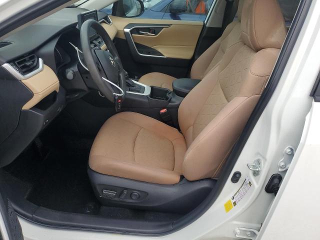 Photo 7 from auction – 2022 TOYOTA RAV4 XLE with VIN 2T3W1RFV5NC209012