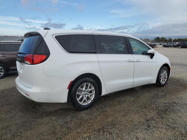 Photo 3 from auction – 2023 CHRYSLER VOYAGER LX with VIN 2C4RC1CG5PR511961