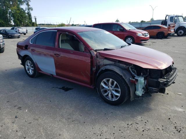 Photo 4 from auction – 2017 VOLKSWAGEN PASSAT S with VIN 1VWAT7A35HC025867