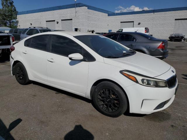 Photo 4 from auction – 2017 KIA FORTE LX with VIN 3KPFK4A78HE132692