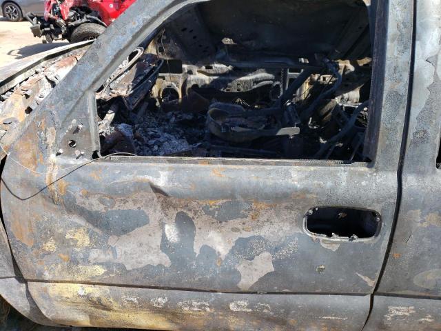 صورة رقم 7 من المزاد - 2004 CHEVROLET SILVERADO مع VIN 1GCHK232X4F263024
