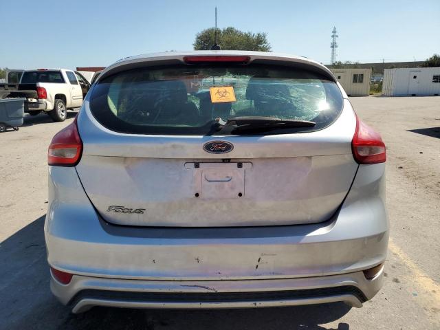 Photo 6 from auction – 2015 FORD FOCUS SE with VIN 1FADP3K21FL268856
