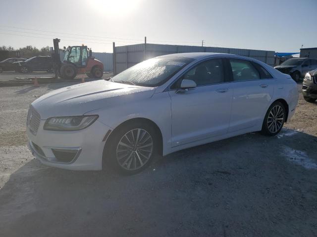 LINCOLN MKZ 2019 with VIN 3LN6L5A98KR605040 - Photo from auction