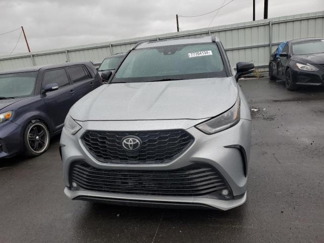 Photo 5 from auction – 2021 TOYOTA HIGHLANDER with VIN 5TDJZRBH3MS102753