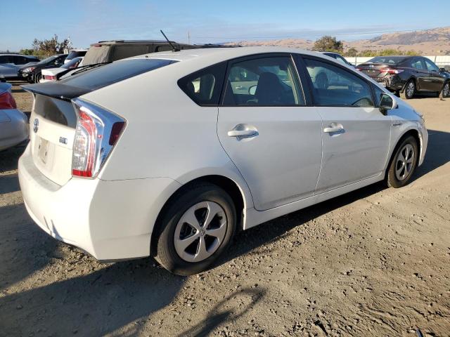 Photo 3 from auction – 2015 TOYOTA PRIUS with VIN JTDKN3DU6F0480711