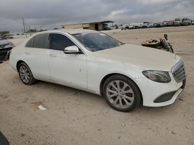 Photo 4 from auction – 2017 MERCEDES-BENZ E 300 with VIN WDDZF4JB0HA100317