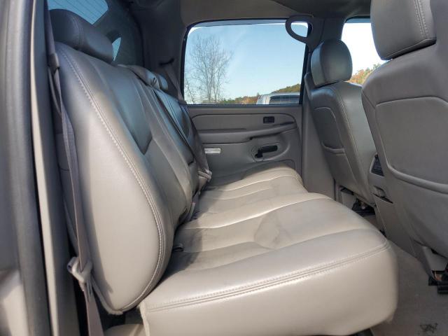 Photo 10 from auction – 2005 CHEVROLET AVALANCHE with VIN 3GNEK12Z15G274688