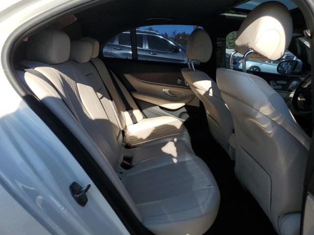 Photo 10 from auction – 2017 MERCEDES-BENZ E 300 with VIN WDDZF4JB8HA041677