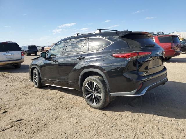 Photo 2 from auction – 2022 TOYOTA HIGHLANDER with VIN 5TDLZRAHXNS131887