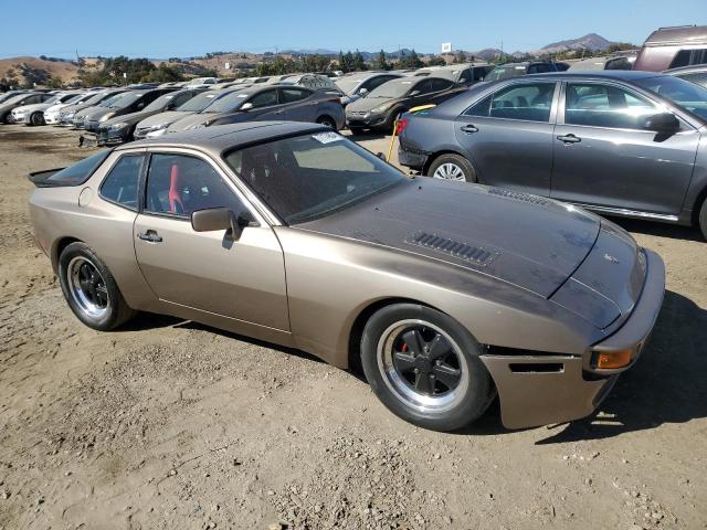 Photo 4 from auction – 1983 PORSCHE 944 with VIN WP0AA0948DN454836