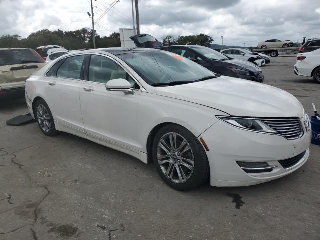 Photo 4 from auction – 2016 LINCOLN MKZ with VIN 3LN6L2G92GR600722