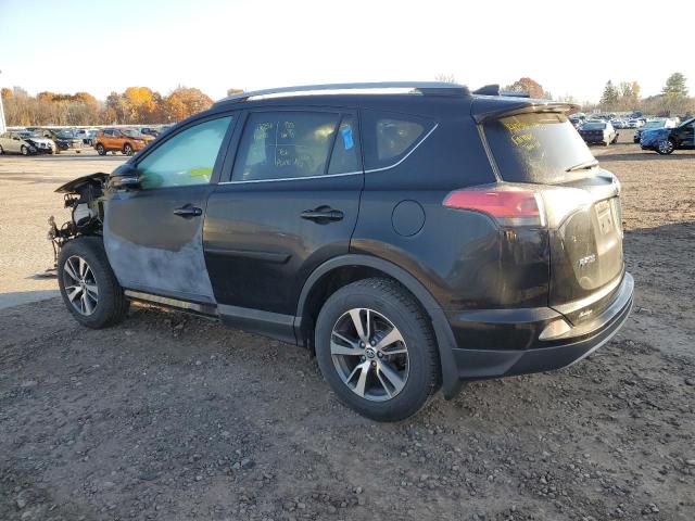Photo 2 from auction – 2017 TOYOTA RAV4 XLE with VIN 2T3RFREVXHW560176