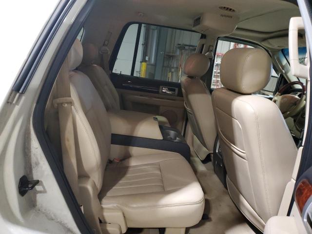 Photo 11 from auction – 2005 LINCOLN NAVIGATOR with VIN 5LMFU28505LJ00446