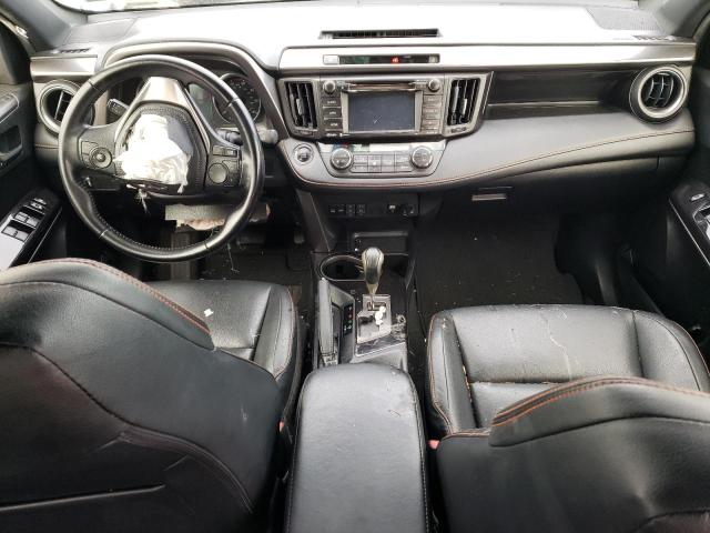 Photo 8 from auction – 2016 TOYOTA RAV4 SE with VIN JTMNFREV3GD086176
