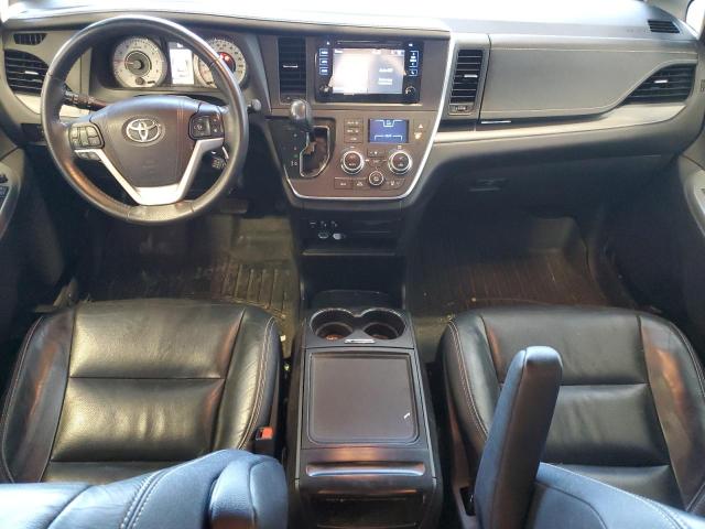 Photo 8 from auction – 2017 TOYOTA SIENNA SE with VIN 5TDXZ3DC2HS811852