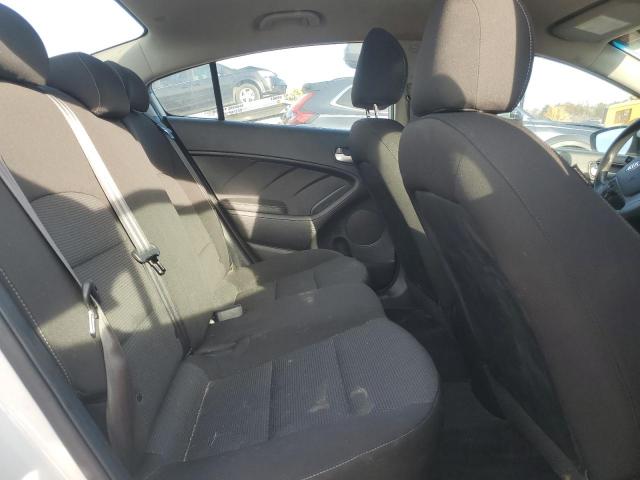 Photo 10 from auction – 2017 KIA FORTE LX with VIN 3KPFK4A77HE143425