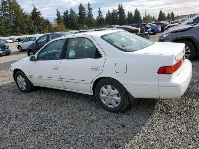 Photo 2 from auction – 2000 TOYOTA CAMRY CE with VIN JT2BG22K3Y0441575