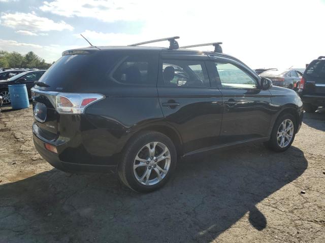 Photo 3 from auction – 2014 MITSUBISHI OUTLANDER with VIN JA4AZ3A34EZ006045