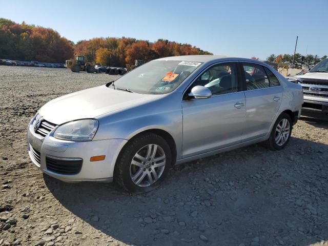 VOLKSWAGEN JETTA 2.5 2007 with VIN 3VWDF81K07M111697 - Photo from auction