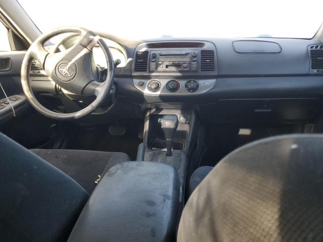 Photo 8 from auction – 2002 TOYOTA CAMRY LE with VIN 4T1BF30K12U516952