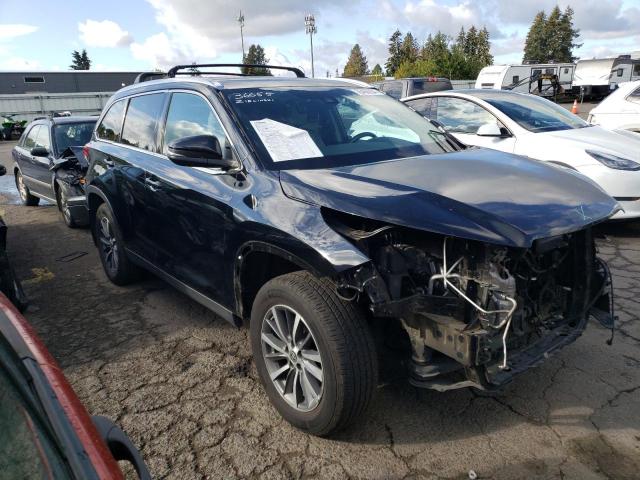 Photo 4 from auction – 2019 TOYOTA HIGHLANDER with VIN 5TDJZRFH7KS745744