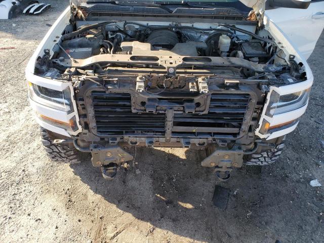 Photo 11 from auction – 2018 CHEVROLET SILVERADO with VIN 2GCVKREC1J1107037