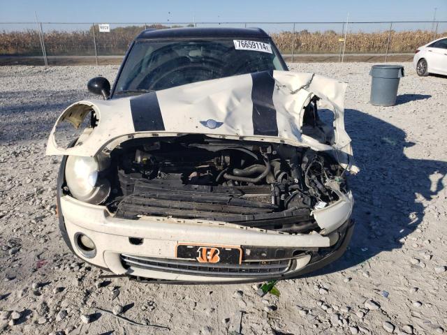 Photo 5 from auction – 2008 MINI COOPER CLU with VIN WMWML335X8TJ45989