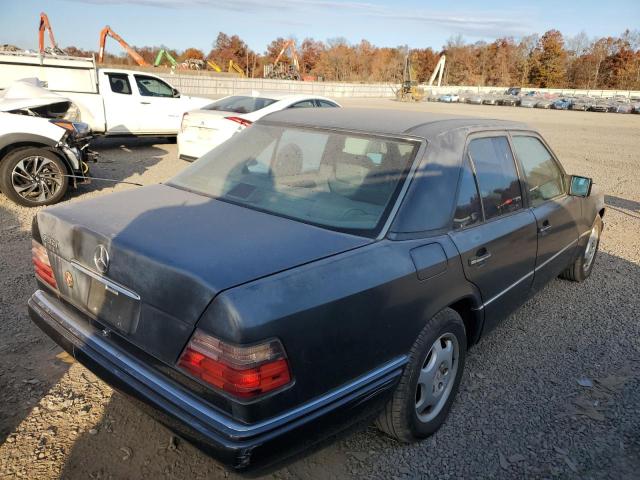 Photo 3 from auction – 1995 MERCEDES-BENZ E 320 BASE with VIN WDBEA32E4SC245977