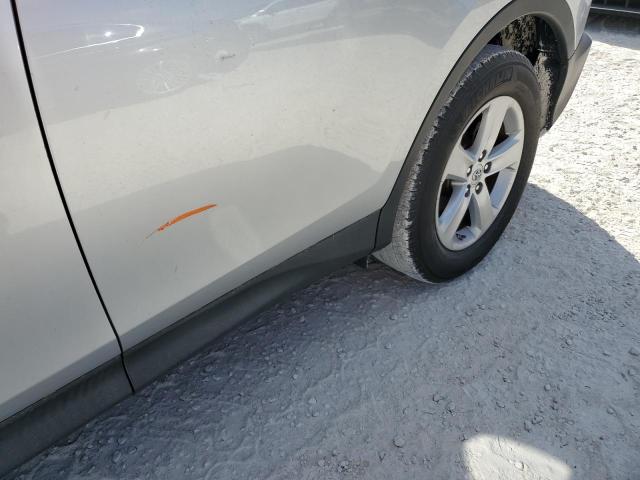 Photo 13 from auction – 2014 TOYOTA RAV4 XLE with VIN JTMWFREV5EJ022353