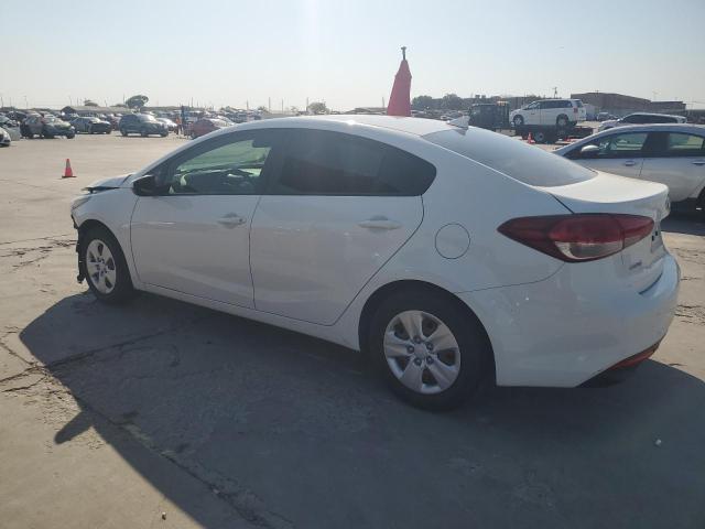 Foto 2 de la subasta – 2018 KIA FORTE con VIN 3KPFK4A70JE231609