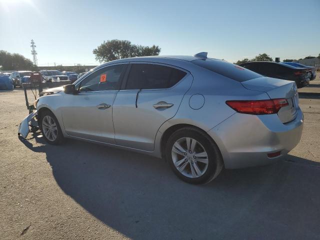 Photo 2 from auction – 2013 ACURA ILX 20 with VIN 19VDE1F33DE010103