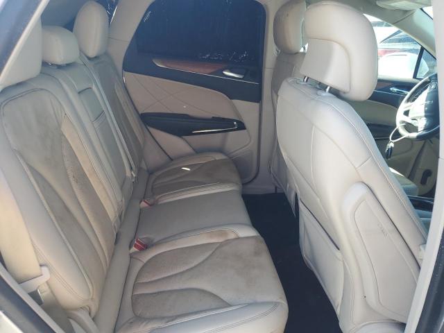 Photo 11 from auction – 2018 LINCOLN MKC SELECT with VIN 5LMCJ2D91JUL03550